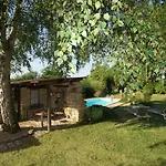 Le Domaine Du Moulin Foulon 3*