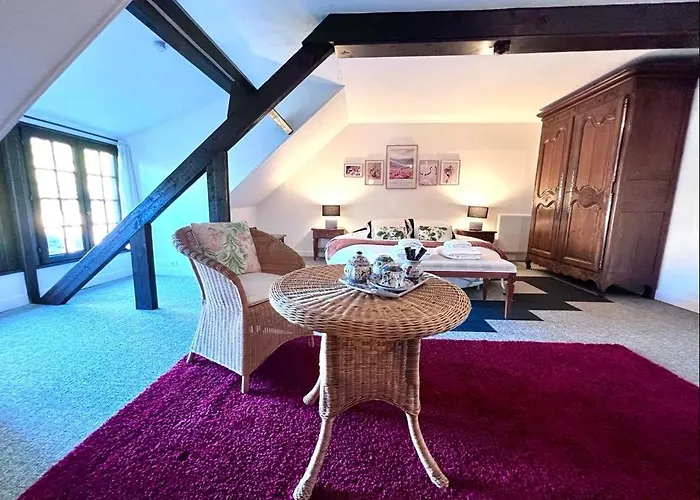 Le Domaine Du Moulin Foulon Casa de hóspedes 3*