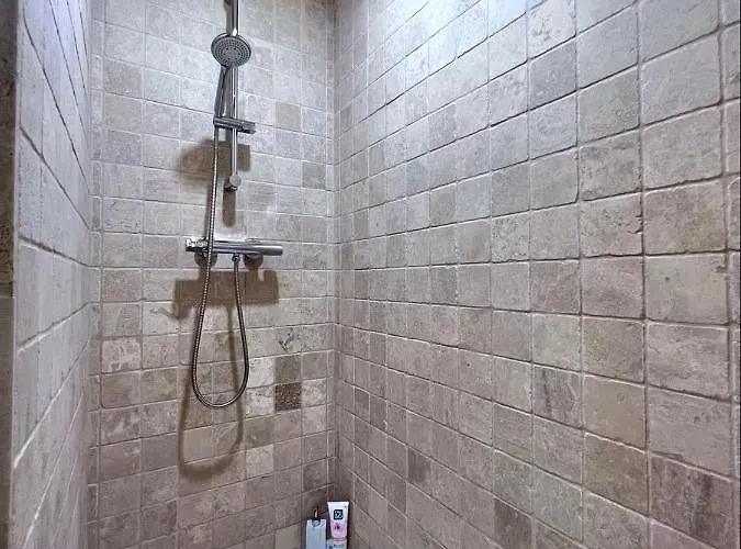 Casa de hóspedes Le Domaine Du Moulin Foulon Essay