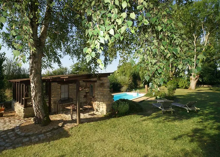 Le Domaine Du Moulin Foulon 3*